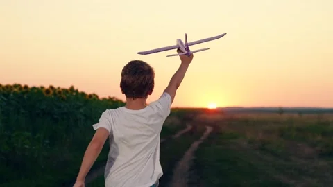 Kid dream of becoming an astronaut. Kid, become an airplane pilot, Happy boy 스톡 동영상 252156801