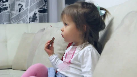 Kid eating cracker Stock Footage 86318648