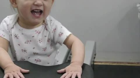 Kid at the gym 库存影片 10764322