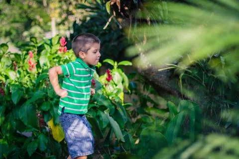 Kid playing Foto stock