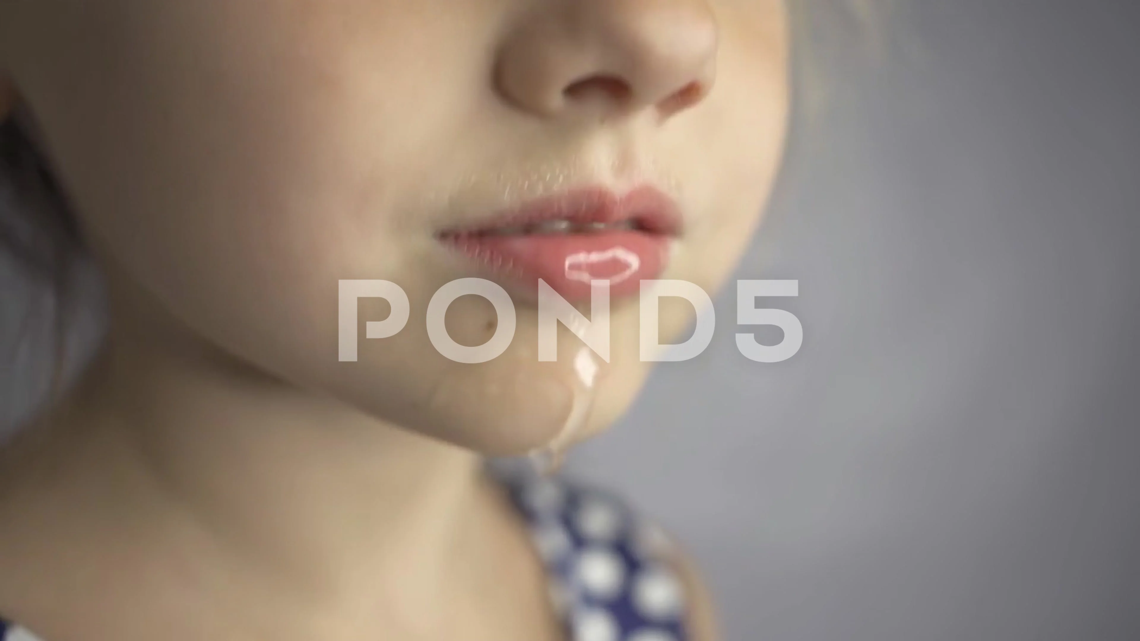 https://images.pond5.com/kid-salivation-girl-opens-her-186000038_prevstill.jpeg