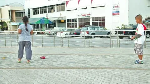 Kids are playing 스톡 동영상 9095963