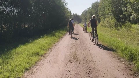 Kids on Bikes - 3 Video stock 171717841