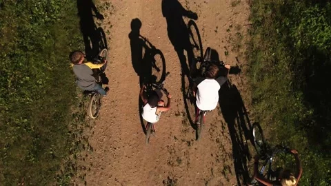 Kids on Bikes - 7 Video stock 171718012