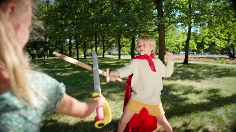 Children making a donga stick fighting i, Stock Video