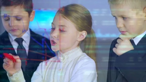 The kids discuss on the background of the virtual screen Vídeo Stock 76271968