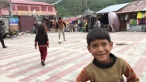 Kids playing Stock-Footage 134622502