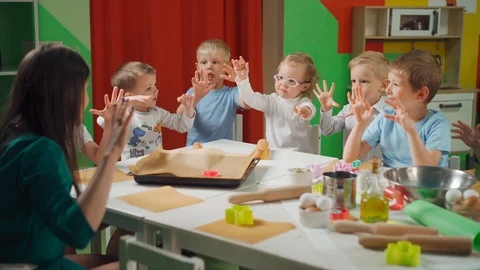 Kids repeat after the teacher Stock Footage 108493711