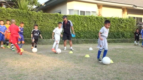 Kids soccer practice Stock Footage 46850034