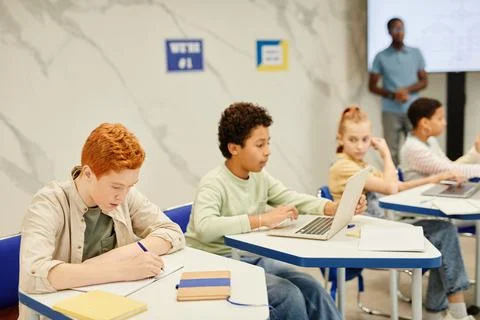 Kids Studying in Class 스톡 사진