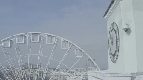 Kiev. Drone video. The big white Ferris wheel. Vídeo Stock 150953320