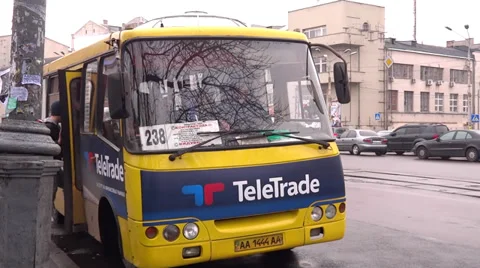 Kiev Ukraine bus Vidéo 33413614