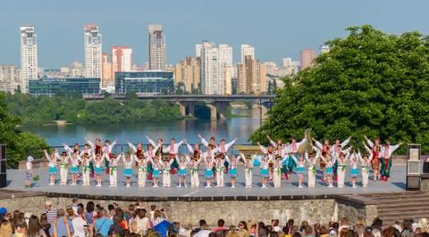 KIEV, UKRAINE - July 22, 2016: Ukraina School of Dance Ensemble Stock Photos