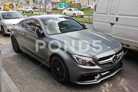 Kiev, Ukraine - March 6, 2017: Mercedes-Benz S 63 AMG Stock Photos