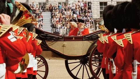 King Charles III and Queen Camilla, Horse Guards Parade, London, England, UK Vidéo 341529520