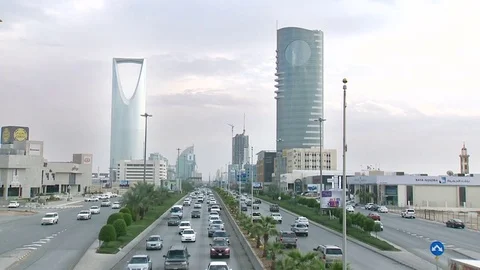 King Fahed Road Riyadh, Saudi Arabia Video stock 71845330