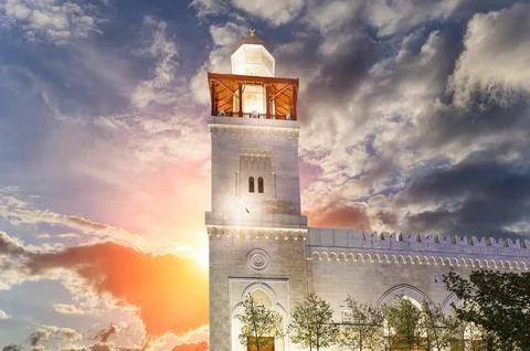 King Hussein Bin Talal mosque in Amman (at night), Jordan.  Against the clouds Stock Photos