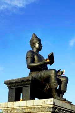 King of sukhothai statue side view vertical Stock Photos