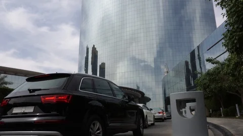 Kingdom Center Tower in Riyadh (4K) Stock Footage 112042707
