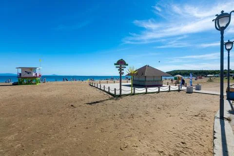  A kiosk with draft drinks on the sea Stock Photos