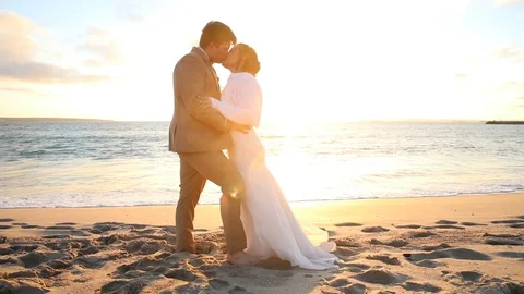 Kissing While Barefoot On The Sand Stock-Footage 115326198