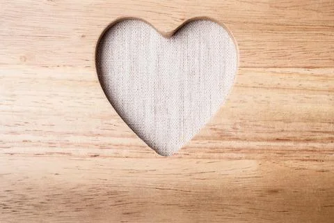 Kitchen board with heart shape as border frame Foto stock
