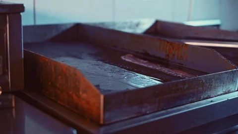 Kitchen chef putting bacon on the grill Stock-Footage 104201671