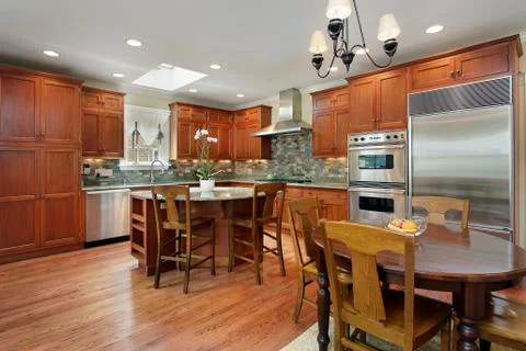Kitchen with circular island Foto stock