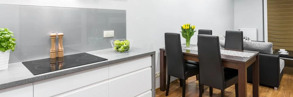 Kitchen with dining area Foto stock