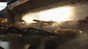 Kitchen food steaming Stock Footage 85833070