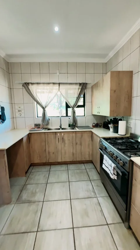  kitchen interior in a luxury home Stock Footage 325454084