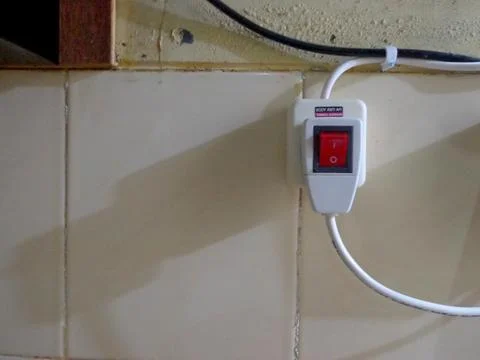 Kitchen wall-mounted switch and circuit Photos