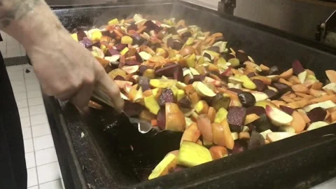 Kitchen work in slowmotion 스톡 동영상 140641099