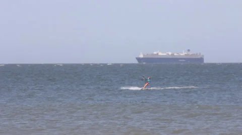 Kite Boarding On Atlantic Ocean 動画素材 37727338