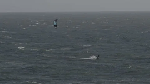 Kite surfing Stock Footage 37472575