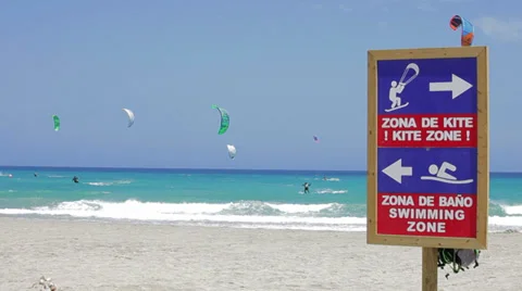 Kite zone. Kiters in action in Costa Calma, Fuerteventura Stock Footage 37795111