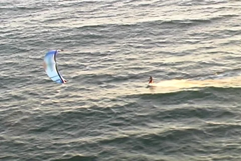 Kitesurf aerial tracking-close Stock Footage 1001903