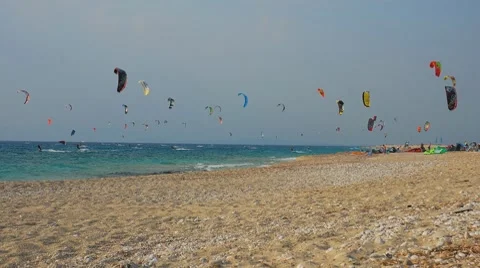 Kitesurfers 動画素材 8113446