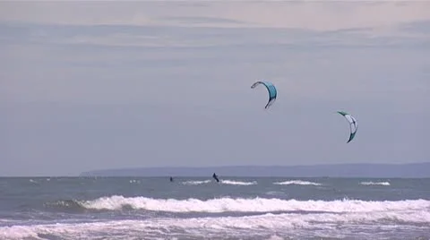 Kitesurfing Vídeos de archivo 8944677