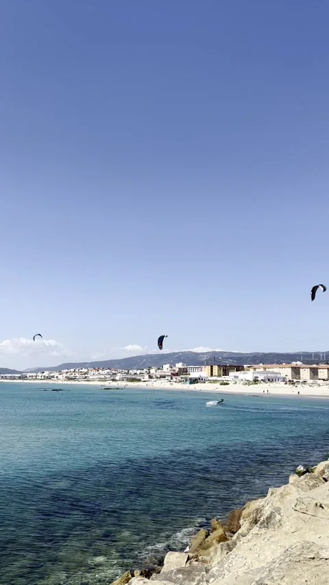 Kitesurfing. vertical video Stockbeeldmateriaal 275084791