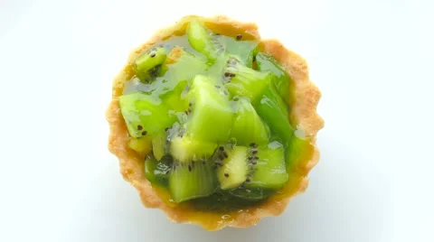 Kiwi cake rotating Stock Footage 51569818