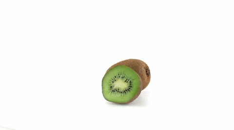 Kiwi cut in half top view Vidéo 23734253