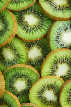 Kiwi fruit close-up wedges with a pattern in the form of a pattern. Foto stock