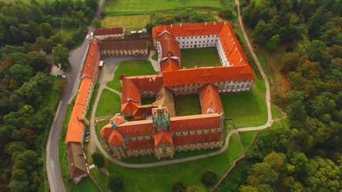 The Kladruby monastery. Vídeo Stock 71955798