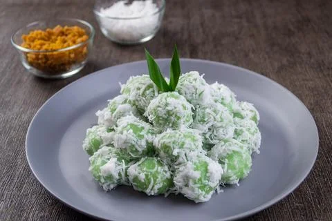 Klepon pandan Stock Photos