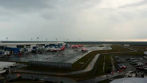 KLIA 2 Time Lapse Raining 1 Pan Right Stock Footage 145401278