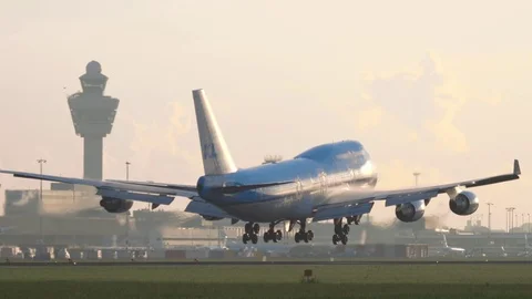 KLM Boeing 747 landing Stock Footage 79043124