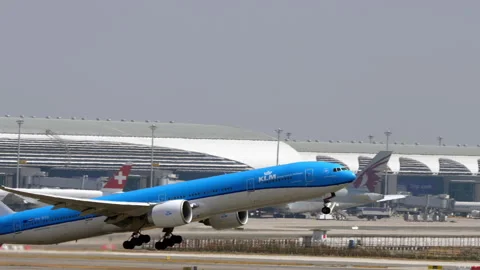 KLM Boeing 777-300ER taking off from Bangkok Suvarnabhumi Airport Stock Footage 341025201