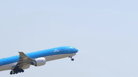 KLM Boeing 777-300ER taking off from Bangkok Suvarnabhumi Airport Stock Footage 341890611