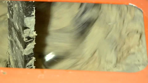 Kneading the dough in a kneading machine Video stock 99615363